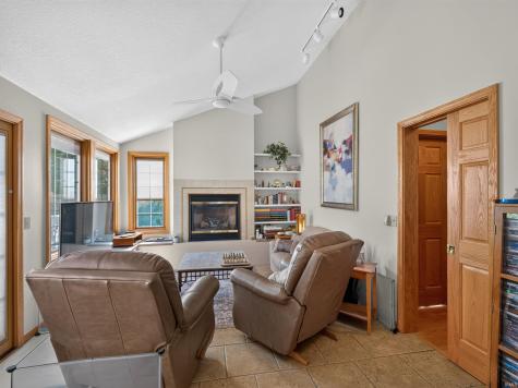 2209 Graham Drive Fort Wayne IN 46818