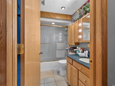 2209 Graham Drive Fort Wayne IN 46818