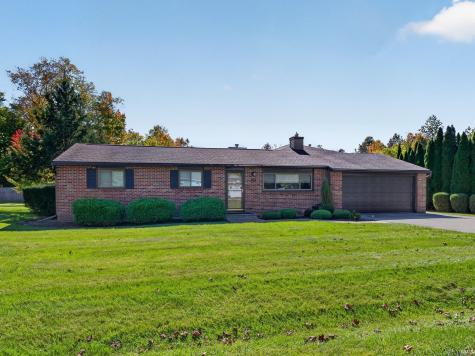 2209 Graham Drive Fort Wayne IN 46818