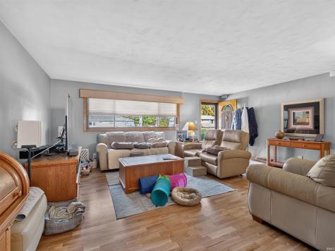 2209 Graham Drive Fort Wayne IN 46818