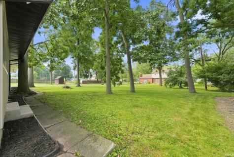 4917 Reed Road Fort Wayne IN 46835