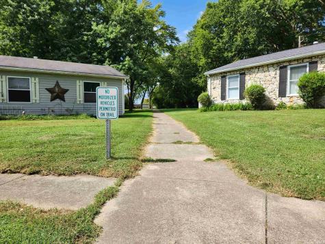 1409 S Pleasantview Drive Yorktown IN 47396