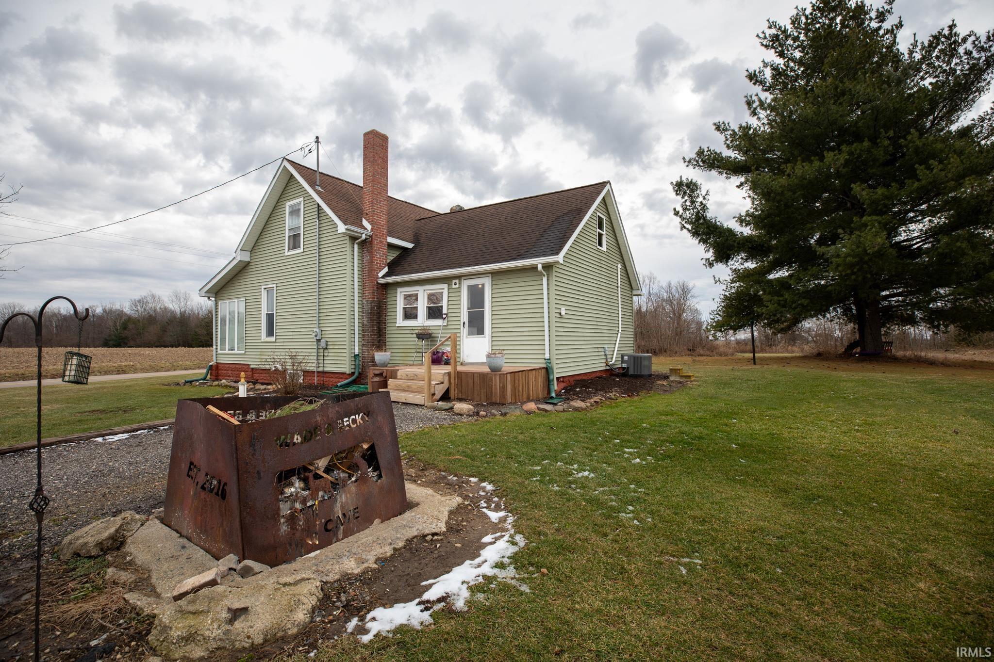 4934 N 650 E Road Rochester IN 46975