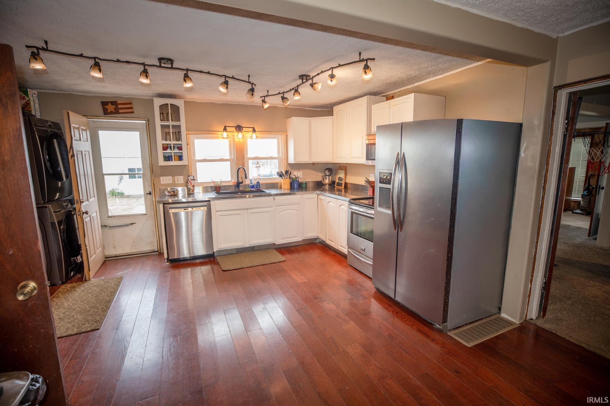 4934 N 650 E Road Rochester IN 46975