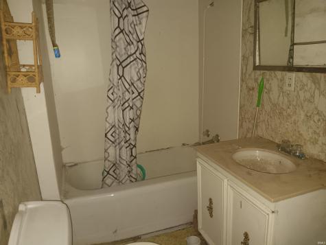 422 W Turner Street Bloomfield IN 47424
