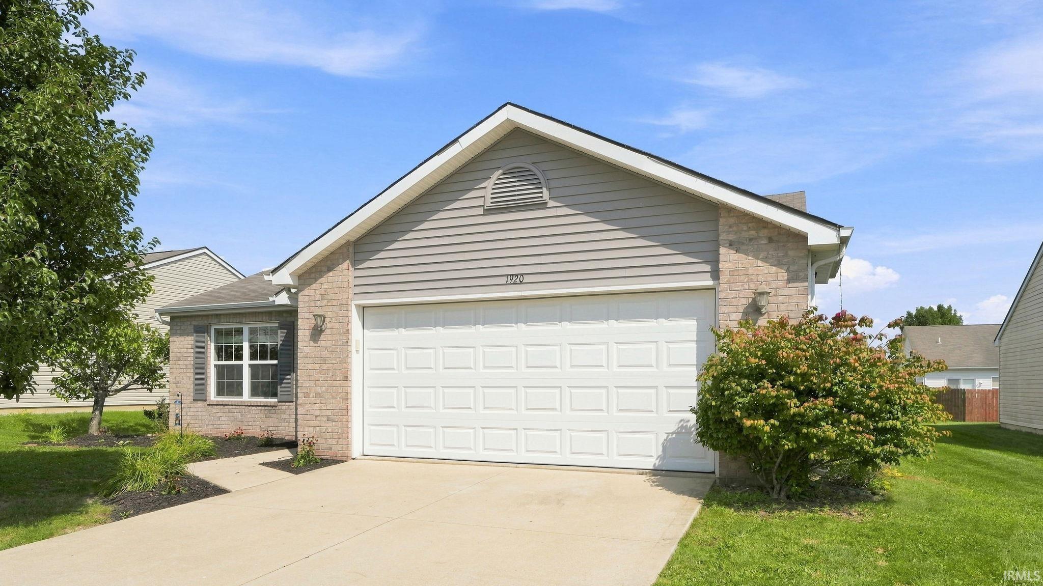 1920 Black Bear Drive Fort Wayne IN 46808