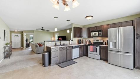 1920 Black Bear Drive Fort Wayne IN 46808