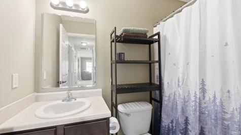 1920 Black Bear Drive Fort Wayne IN 46808