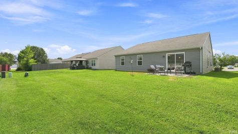 1920 Black Bear Drive Fort Wayne IN 46808