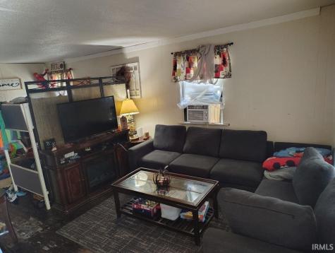 513 S New Jersey Street Bicknell IN 47512