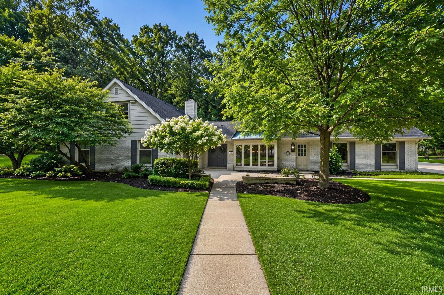 1134 Ridgedale Road South Bend IN 46614