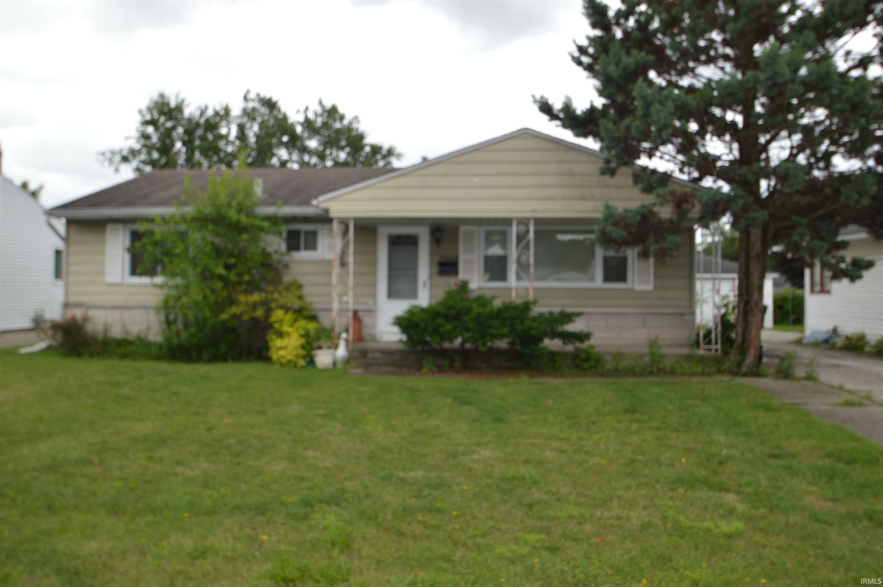 2808 Edison Road South Bend IN 46615
