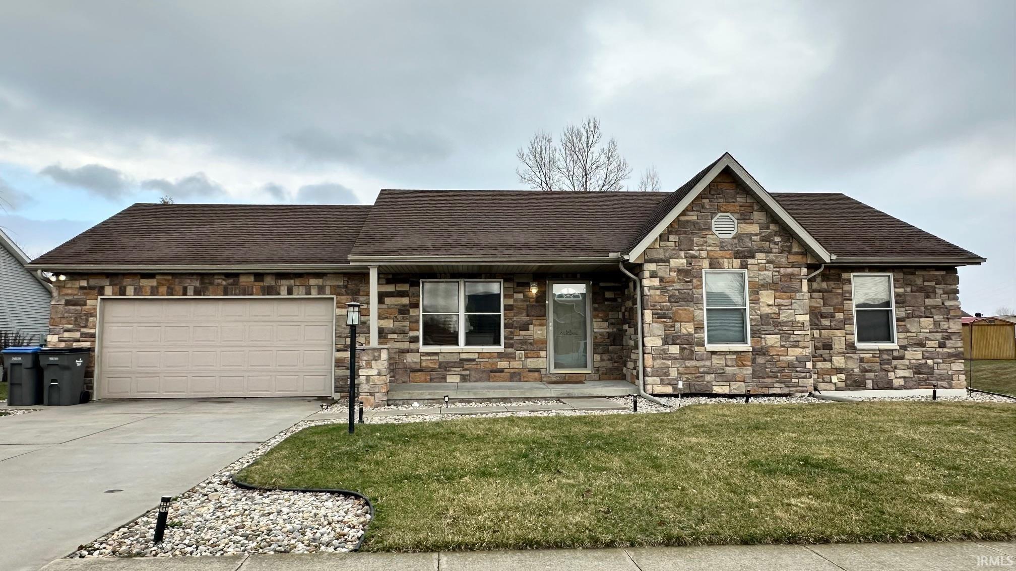 1312 Red Oak Drive Goshen IN 46526