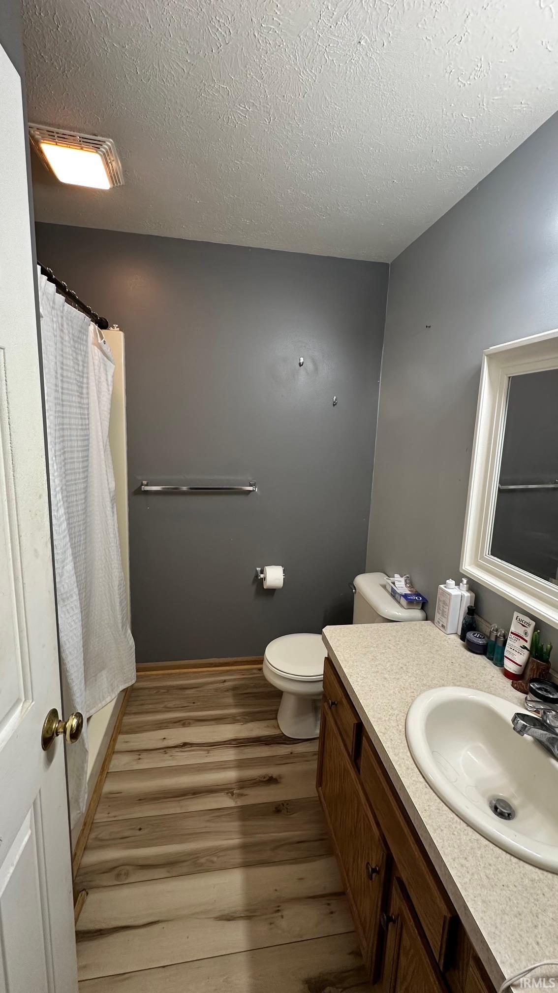 1312 Red Oak Drive Goshen IN 46526