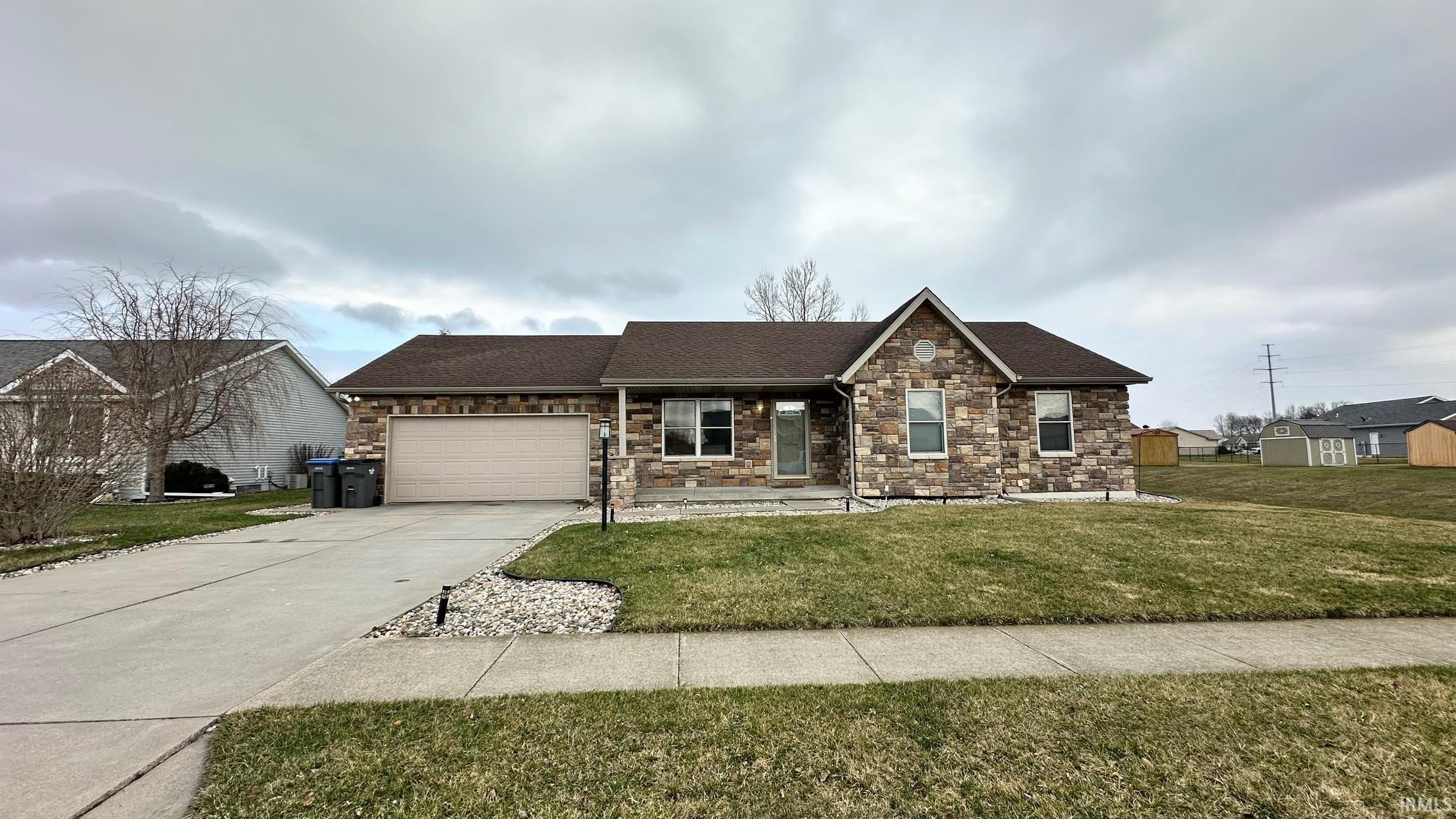 1312 Red Oak Drive Goshen IN 46526