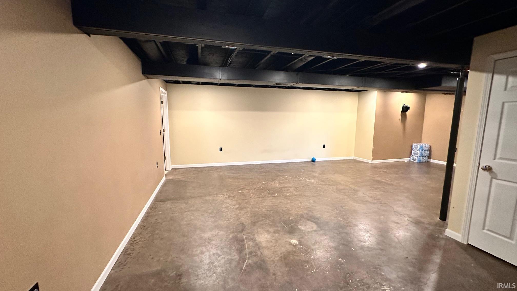 1312 Red Oak Drive Goshen IN 46526