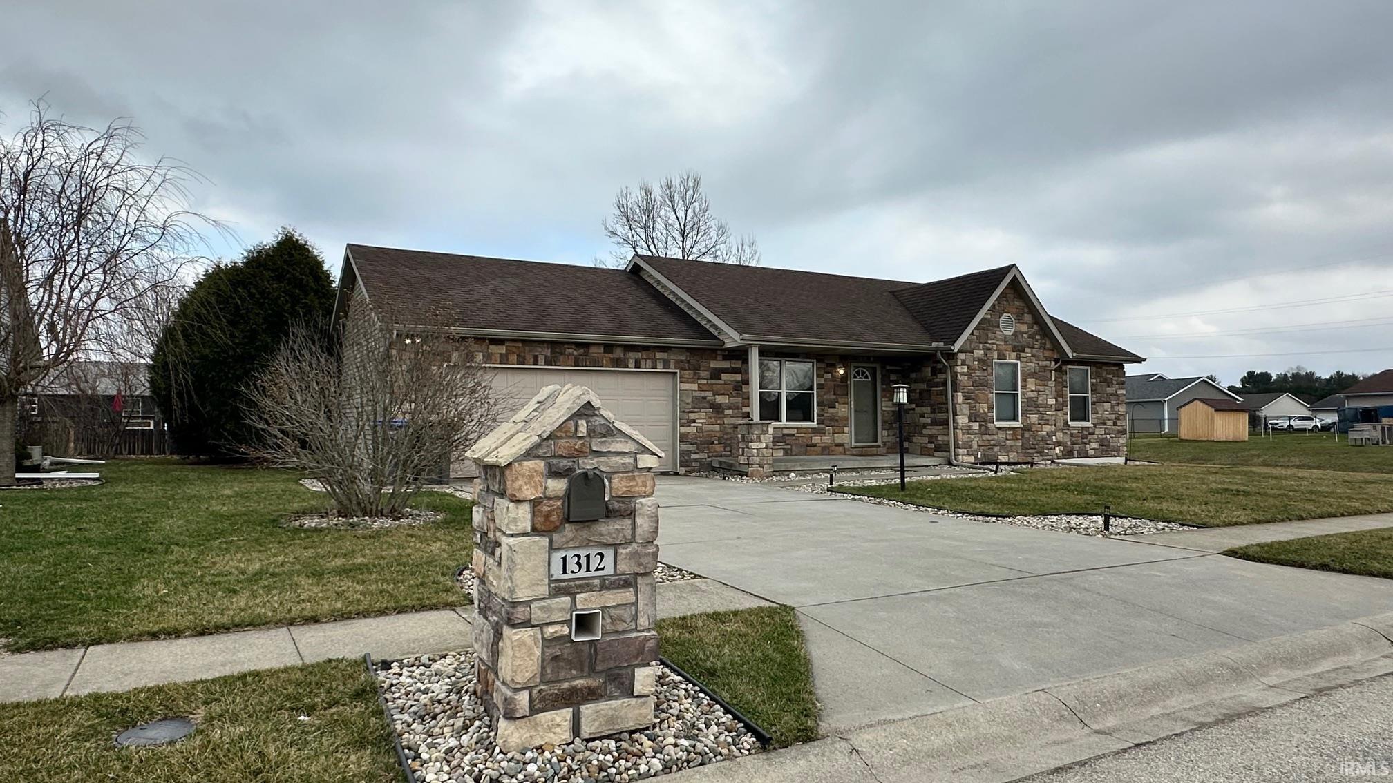 1312 Red Oak Drive Goshen IN 46526