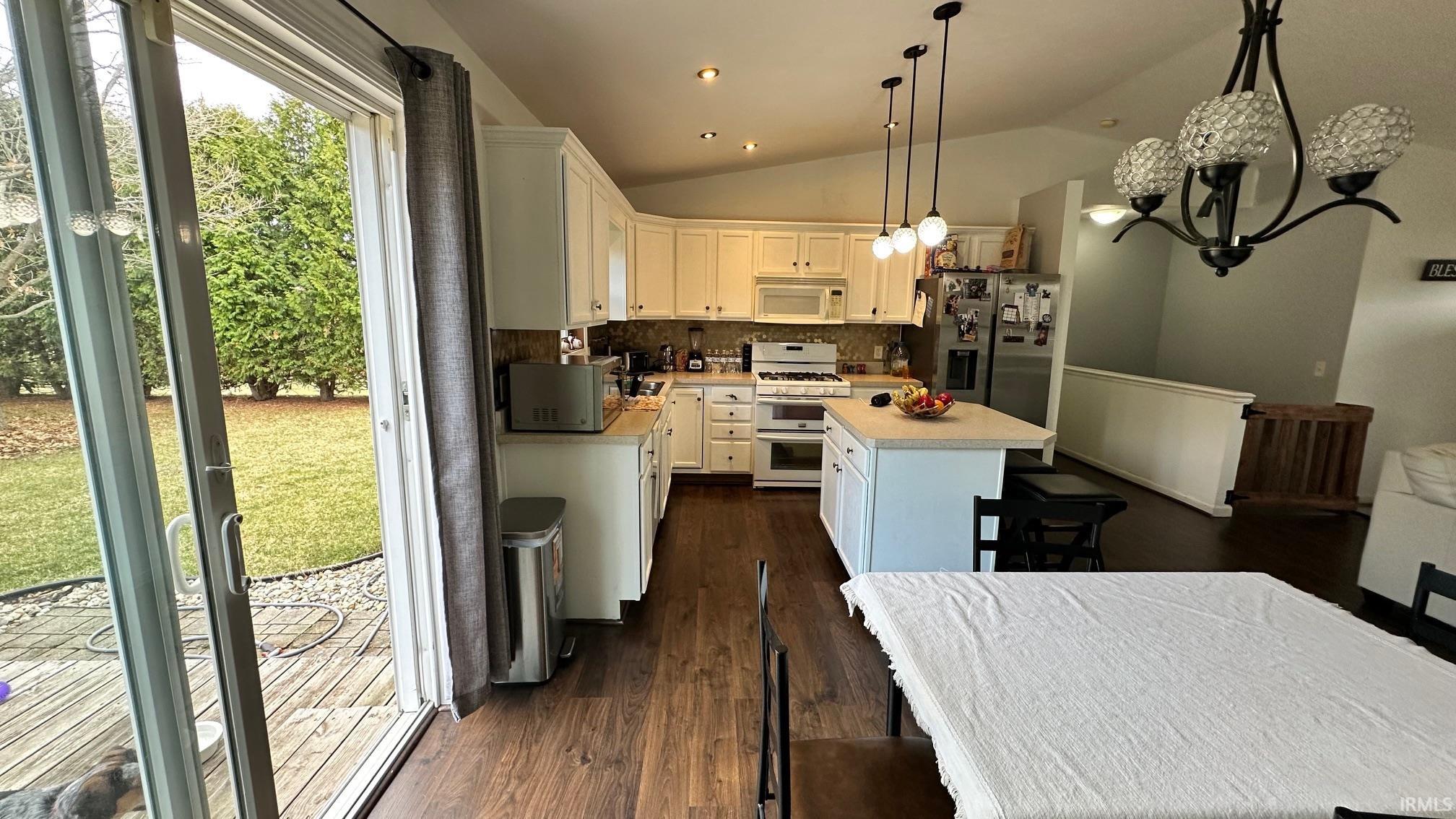 1312 Red Oak Drive Goshen IN 46526