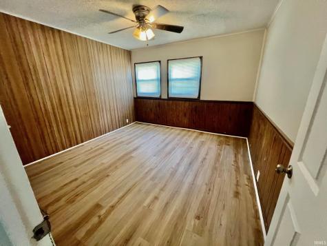 2413 N Fares Avenue Evansville IN 47710