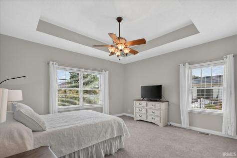 6041 Delk Drive Evansville IN 47711