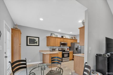 6041 Delk Drive Evansville IN 47711