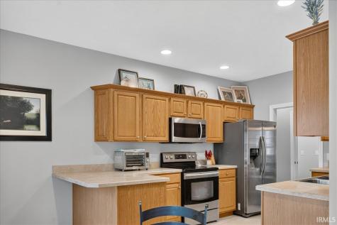 6041 Delk Drive Evansville IN 47711