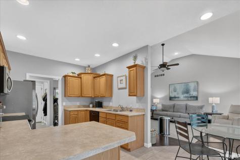 6041 Delk Drive Evansville IN 47711
