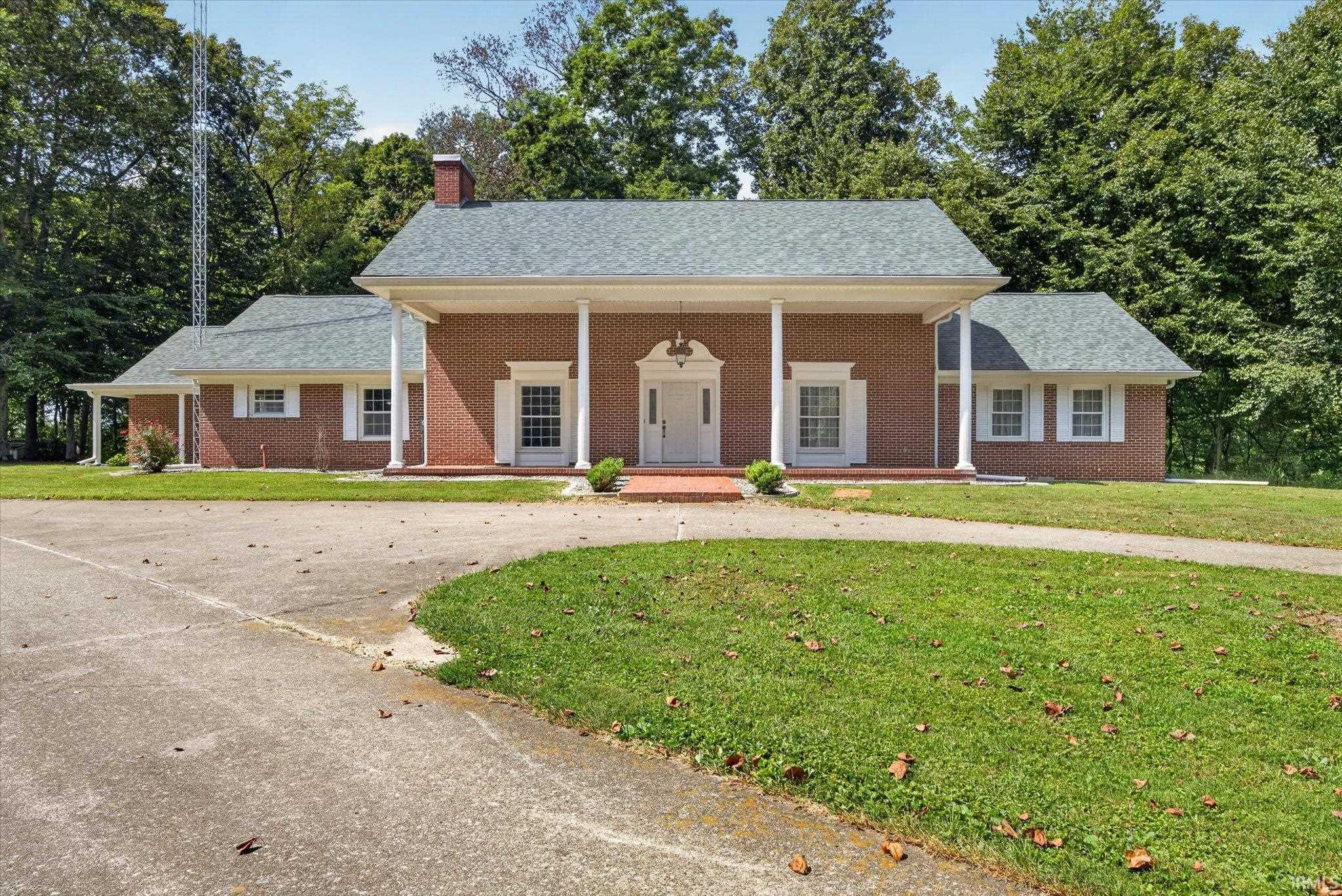 10533 Us Highway 231 Road Loogootee IN 47553