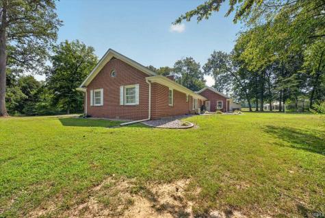 10533 Us Highway 231 Road Loogootee IN 47553
