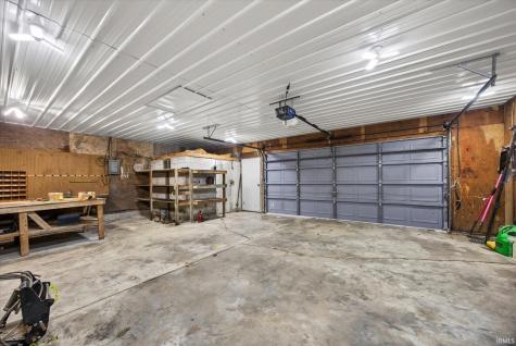 10533 Us Highway 231 Road Loogootee IN 47553