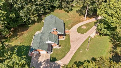 10533 Us Highway 231 Road Loogootee IN 47553