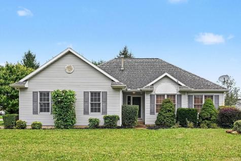 1458 Rutland Court Winona Lake IN 46590