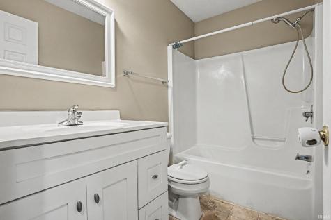 1458 Rutland Court Winona Lake IN 46590