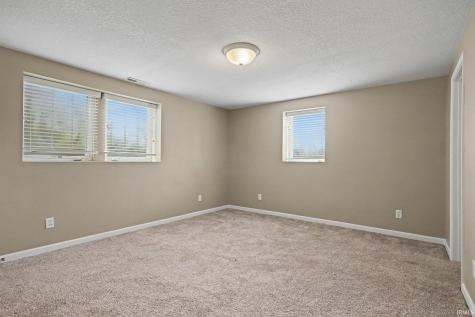 1458 Rutland Court Winona Lake IN 46590