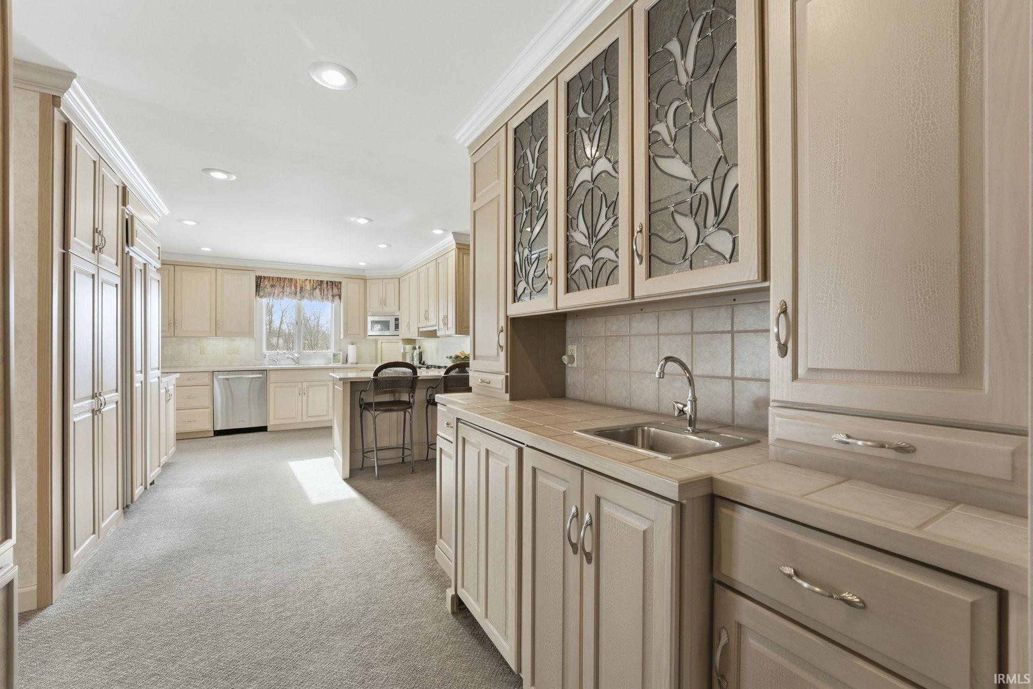1501 Fisher Avenue Warsaw IN 46580