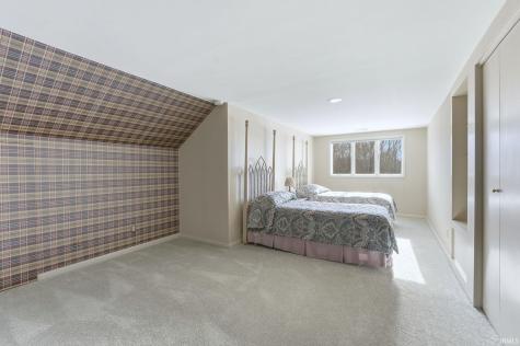 1501 Fisher Avenue Warsaw IN 46580