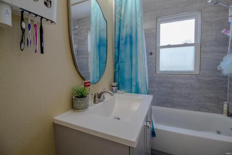 1108 W Oak Street Union City IN 47390