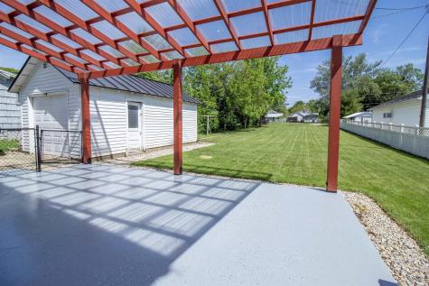 1108 W Oak Street Union City IN 47390