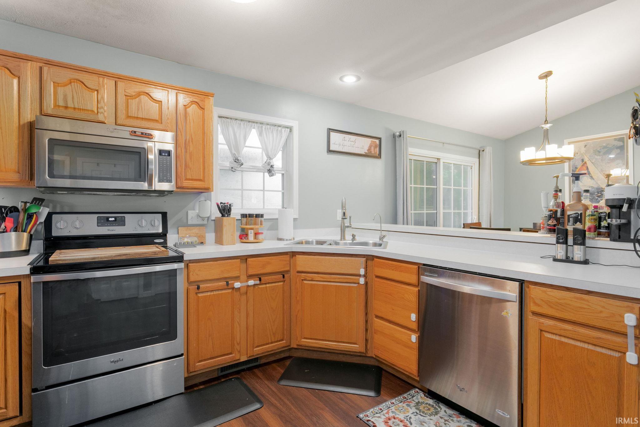 4336 Field Gate Drive E South Bend IN 46628