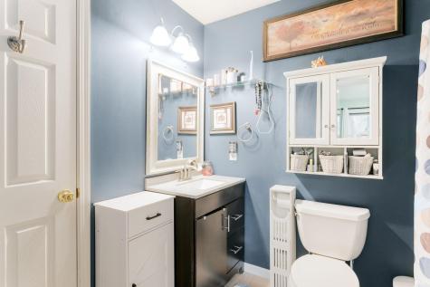 4336 Field Gate Drive E South Bend IN 46628