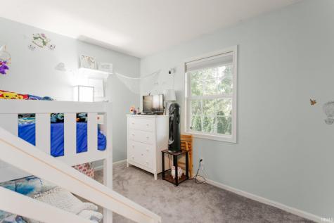 4336 Field Gate Drive E South Bend IN 46628