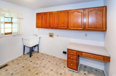 7100 E Gum Street Evansville IN 47715
