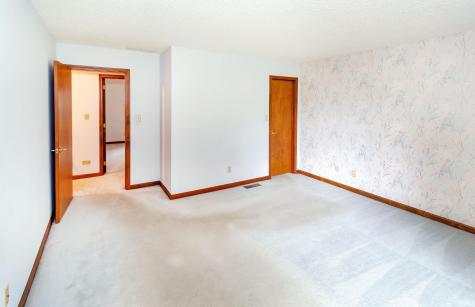 7100 E Gum Street Evansville IN 47715