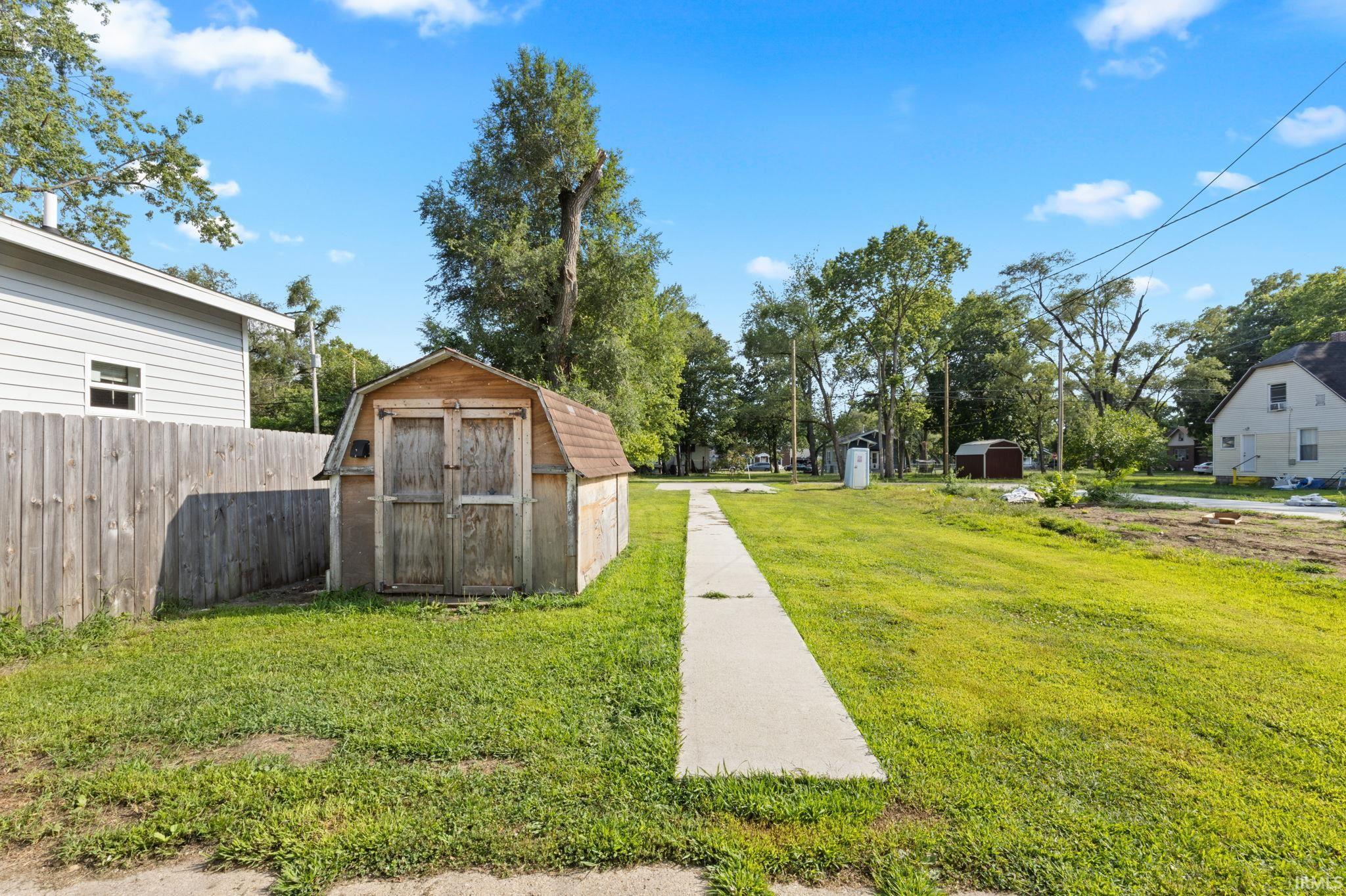 1021 W Wolf Avenue Elkhart IN 46516