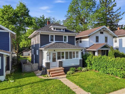 1123 Kinsmoor Avenue Fort Wayne IN 46807