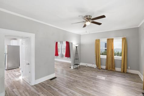 1123 Kinsmoor Avenue Fort Wayne IN 46807