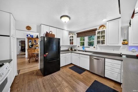 57271 Sandy Pine Trail South Bend IN 46619