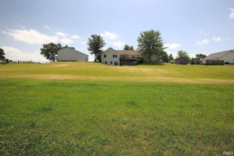 2712 E 400 N Huntington IN 46750