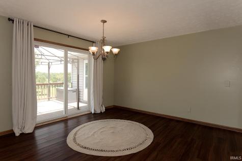 2712 E 400 N Huntington IN 46750