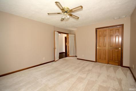 2712 E 400 N Huntington IN 46750